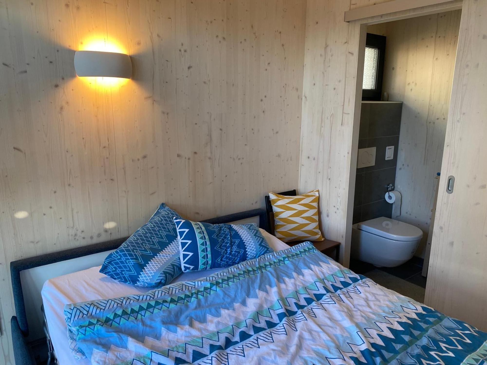 Auf Wolke 7 - Gaeste-Studio Im Mini House In Ch-4556 Aeschi So Eksteriør bilde